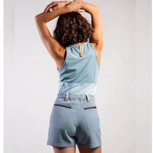 NEW Wondery Long Day Tank Top with ⭐️Pockets!⭐️ Size L Sage Blue